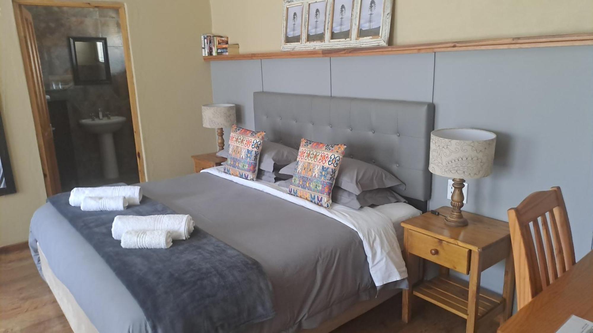 African Dawn B&B Calvinia Ngoại thất bức ảnh